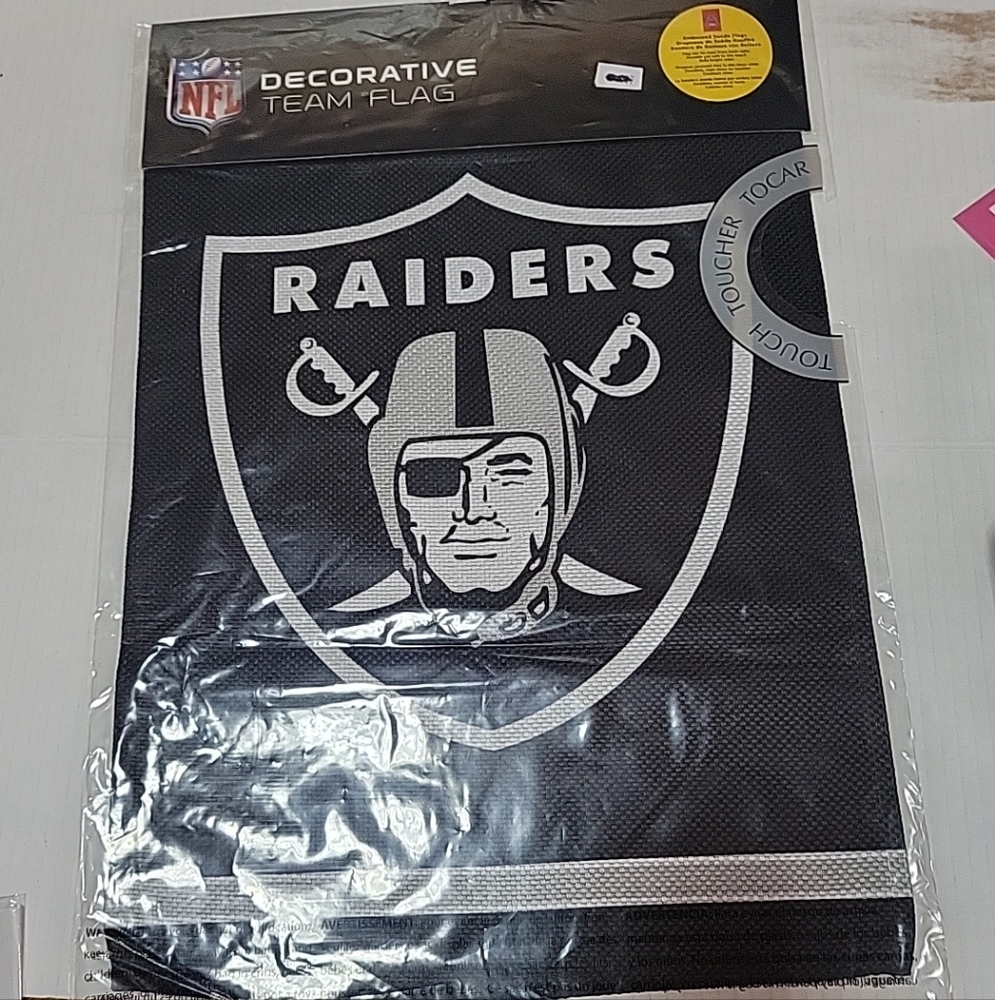 NFL New Raiders Black and White Team Flag Double Sided Garden Flag